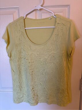 Chico's Light Lime Embroidered Scoop Neck Tee